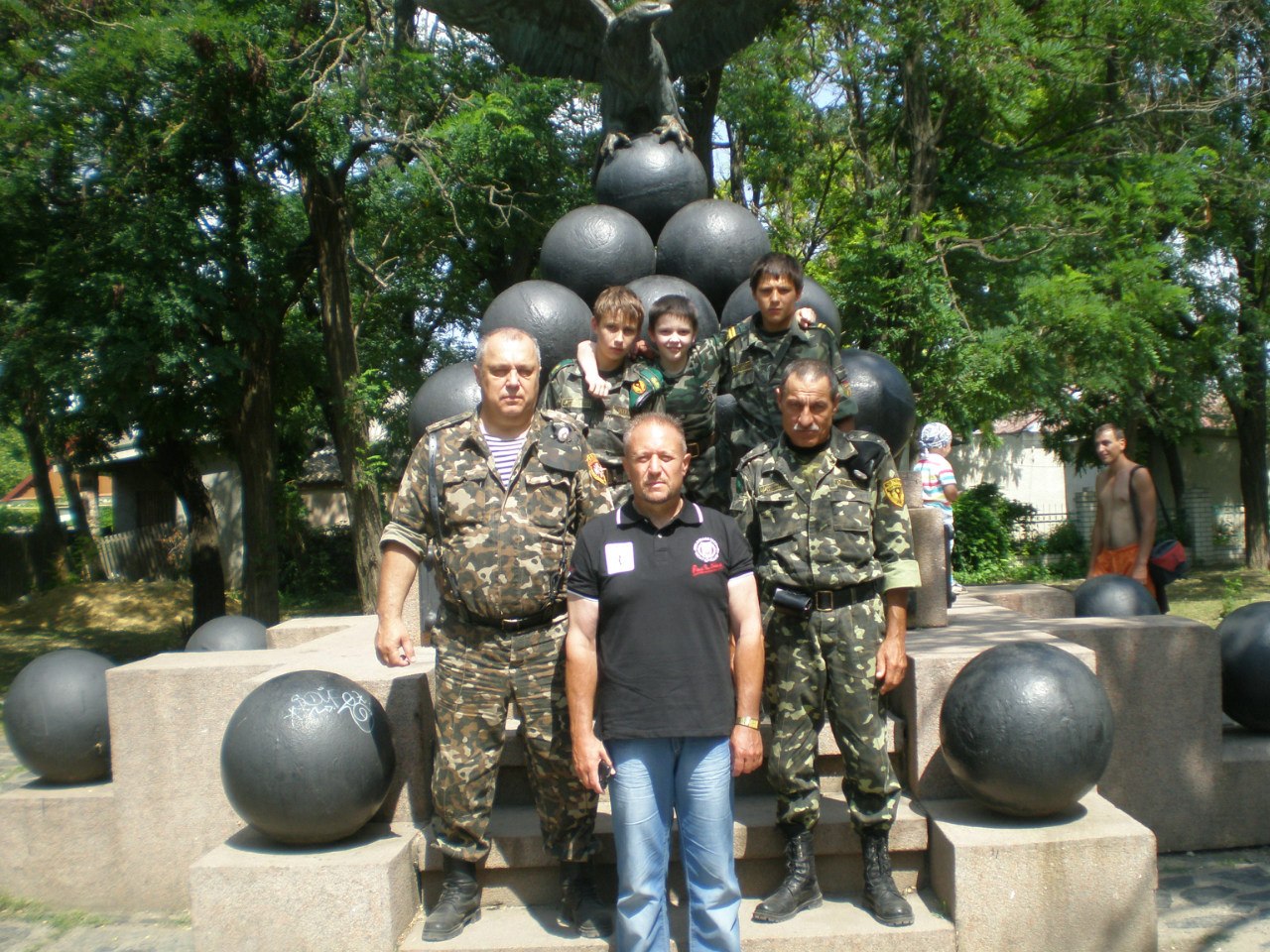 Дай счастья, Господи, не мне, Хотя и я его желаю...